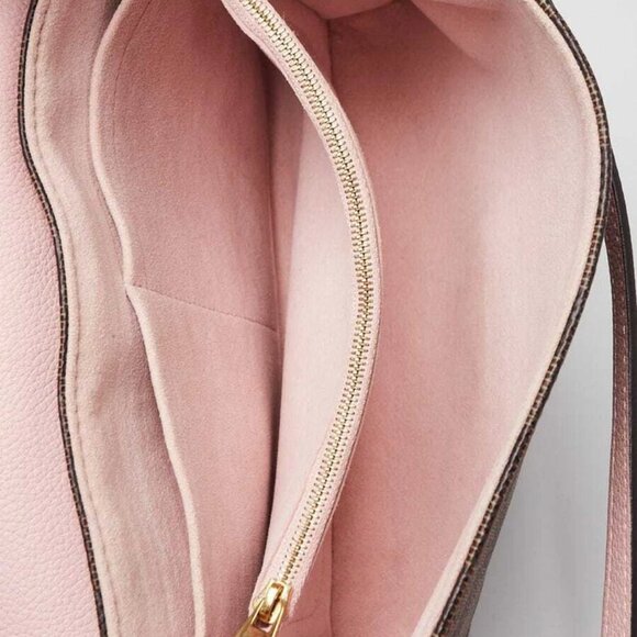 Louis Vuitton Magnolia Damier Canvas Clapton Crossbody Bag - Picture 7 of 12